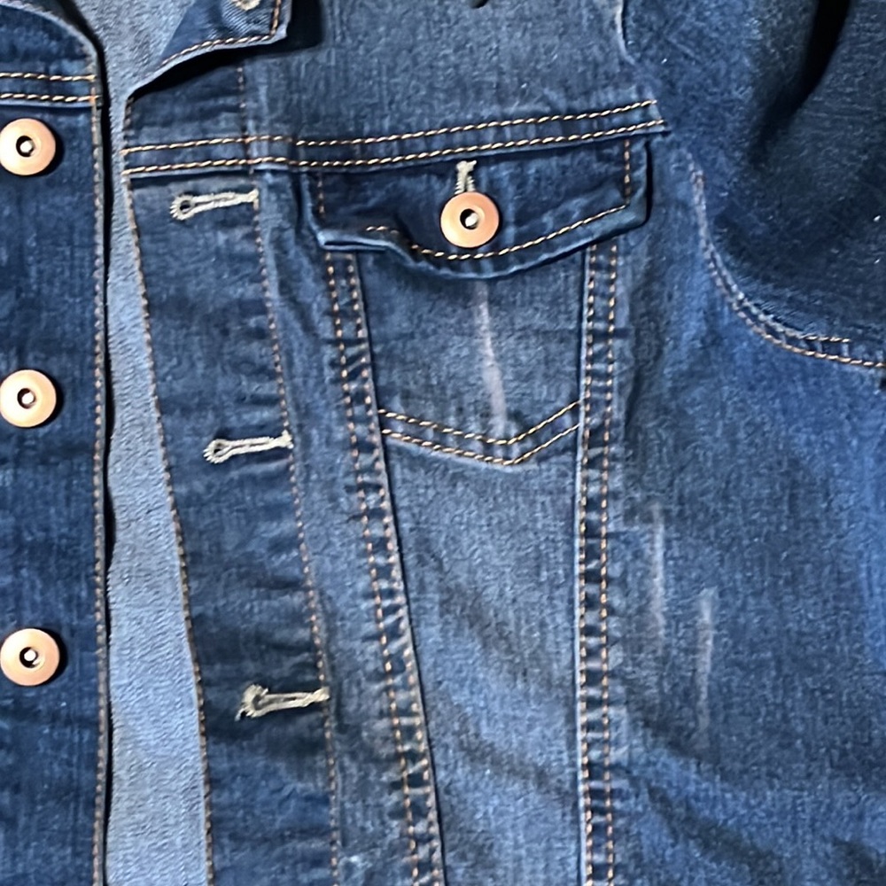 Love Tree Denim Jean Jacket, size S - Picture 5 of 7